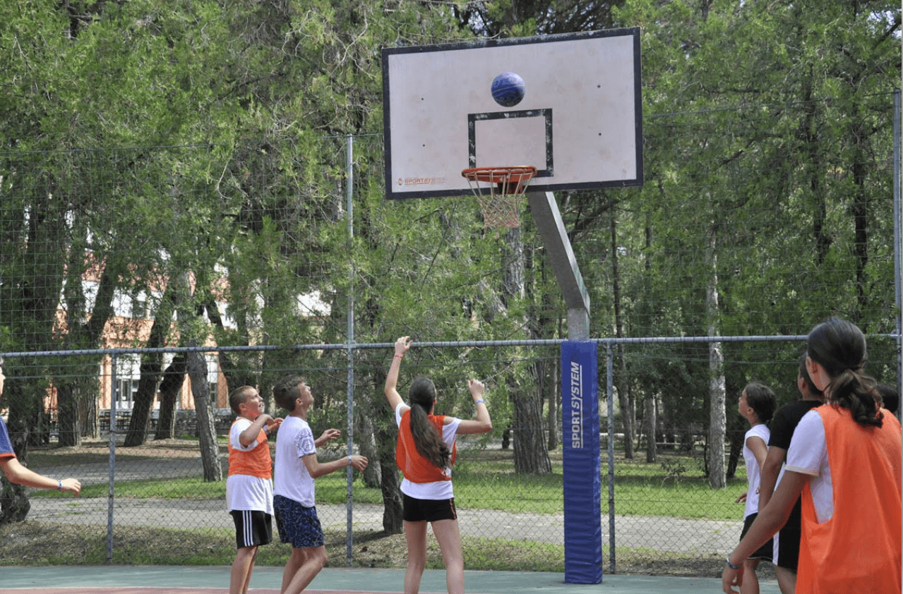 Campo da basket Villaggio Adriatico